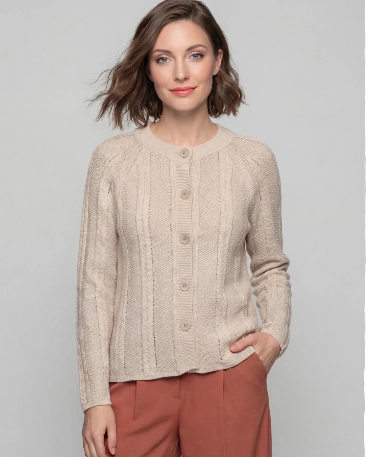 Chaqueta Pavia – Elegancia serena y confort que acompaña tu ritmo